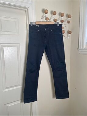 United Stock Dry Goods Selvedge  Slim Straight Dark Navy 30x28
